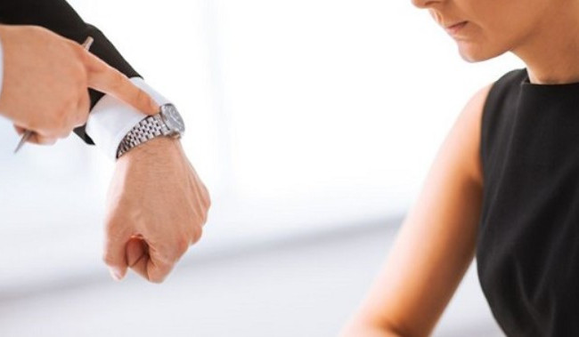 Штраф, увольнение или выговор: что ждет украинцев за опоздание на работу