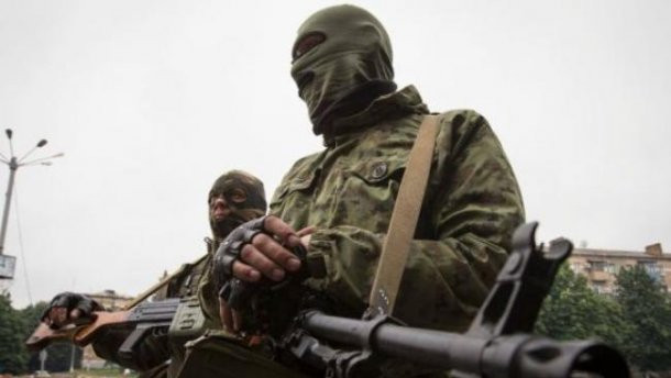 Воевал за еду: украинским копам сдался еще один российский боевик