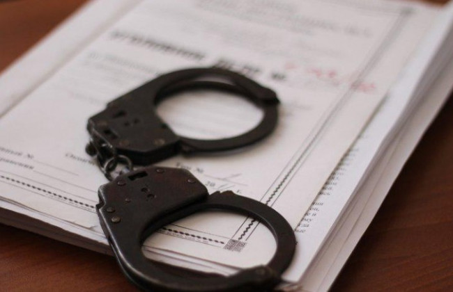 В России адвокат съел материалы дела на суде: его отправили лечиться