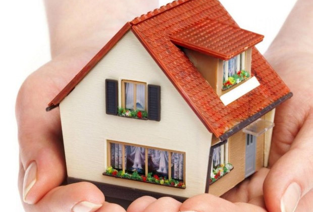 Украинцам напомнили о налоге на недвижимость: кто и сколько будет платить