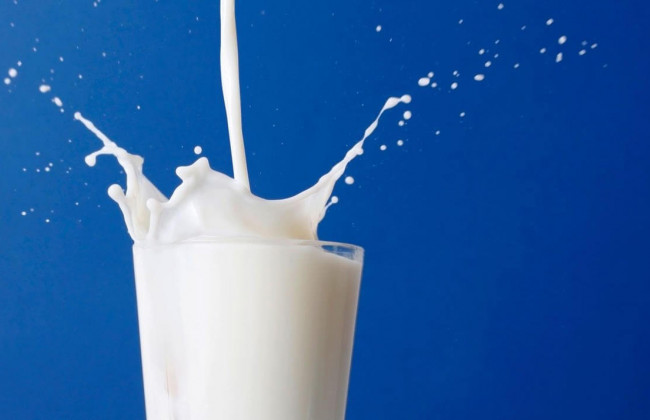 Украинцев удивило молоко «из будущего» найденное в магазине