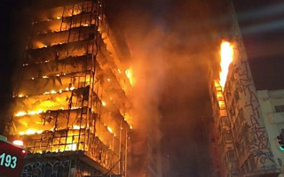 В Бразилии обрушилось 26-этажное здание, опубликовано видео