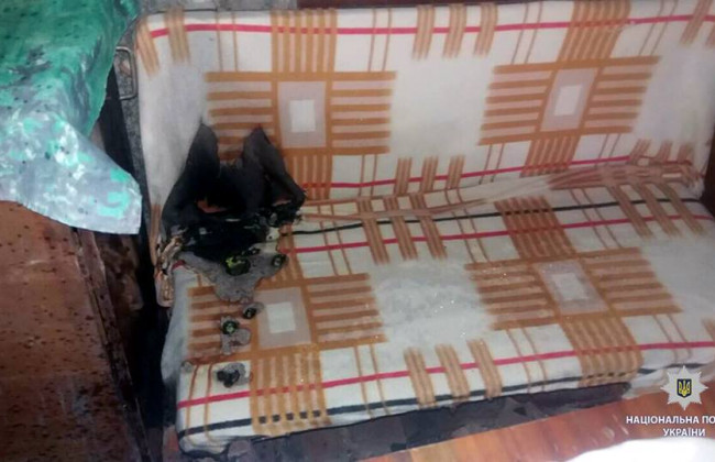 Под Харьковом мужчина бросил «коктейль Молотова» в беседку с детьми