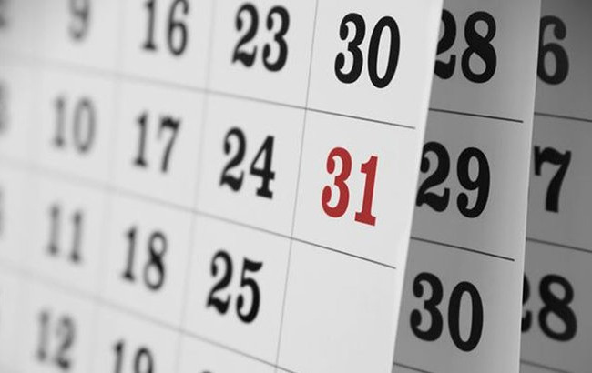 Украинцам предлагают отказаться от переноса выходных: что нужно знать