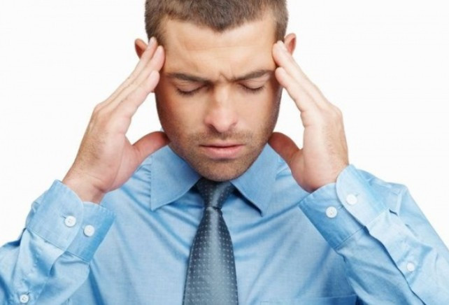 Названы причины сильной головной боли