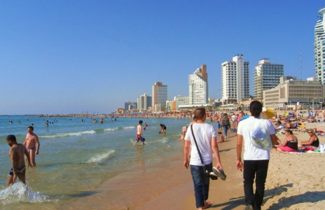 Миллион за год: украинец поразил суммой, которую заработал Израиле