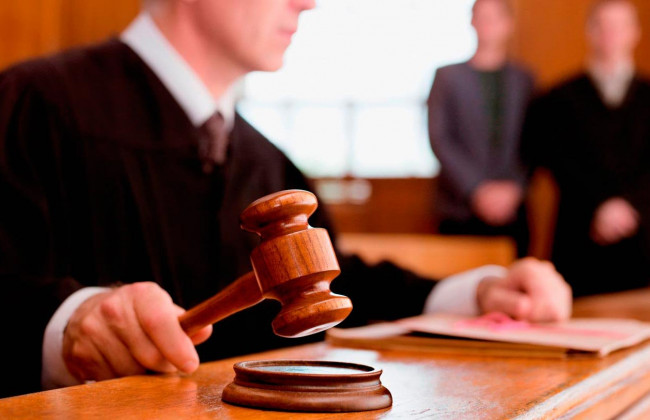 За неявку на судебное заседание суд применил привод и наложил денежное взыскание