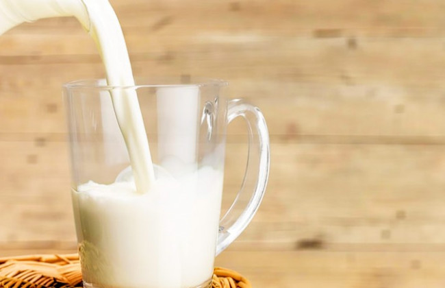 Провоцирует рак: из чего на самом деле производят «молочку»