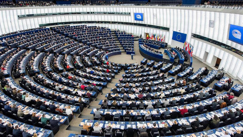 В Европарламенте проголосовали за предоставление миллиарда евро макрофинансовой помощи Украине