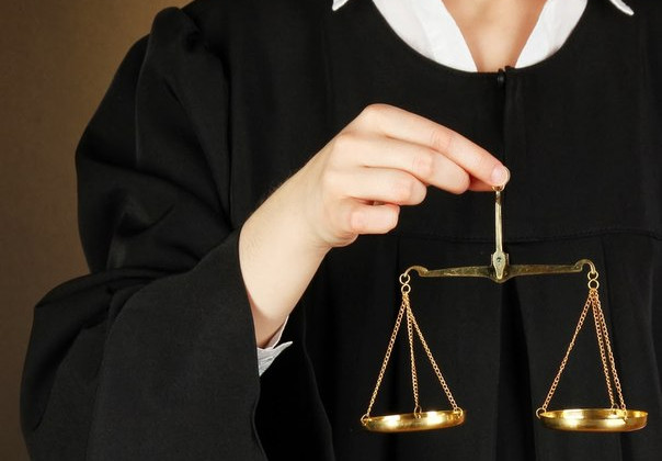 Судья Криворожского райсуда обратилась в ВСП с серьезной жалобой