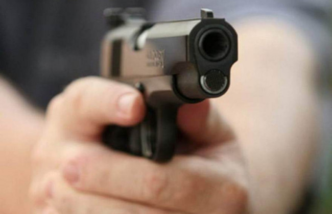 Мужчина расстрелял коллекторов, которые пришли к нему в квартиру: опубликовано видео