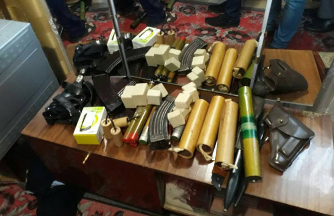 Военный пенсионер-прапорщик хранил дома крупный арсенал оружия