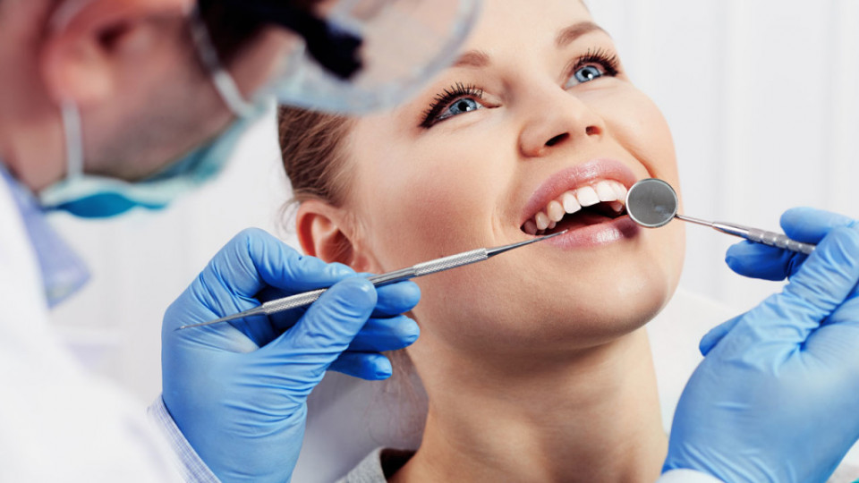 Что может привести к болезням зубов: названы причины