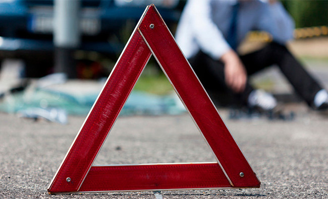 В Виннице грузовик на тротуаре сбил женщину