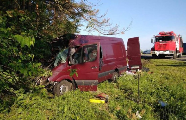 Жуткое ДТП подо Львовом: появились подробности