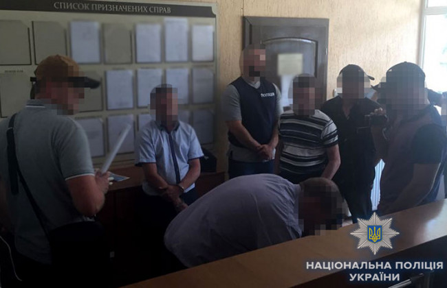 Правоохранители задержали адвоката: есть подробности