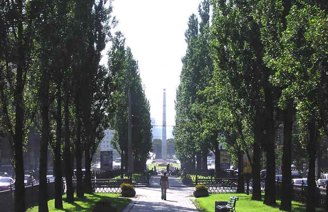 В центре Киева ограничат движение транспорта