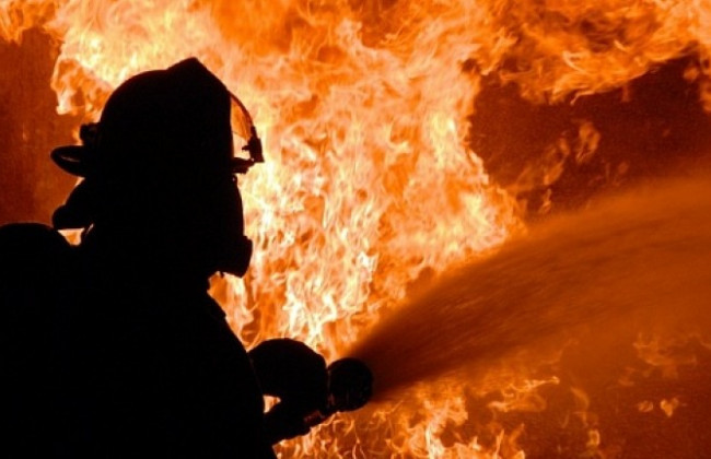 В Киеве сгорел дотла двухэтажный дом: появились подробности