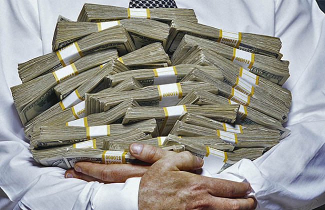 Экс-директора госпредприятия разоблачили в крупной растрате