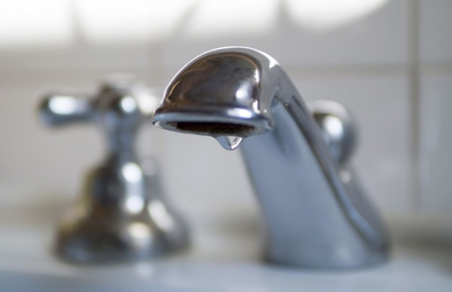 В Киеве отключат холодную и горячую воду: список адресов