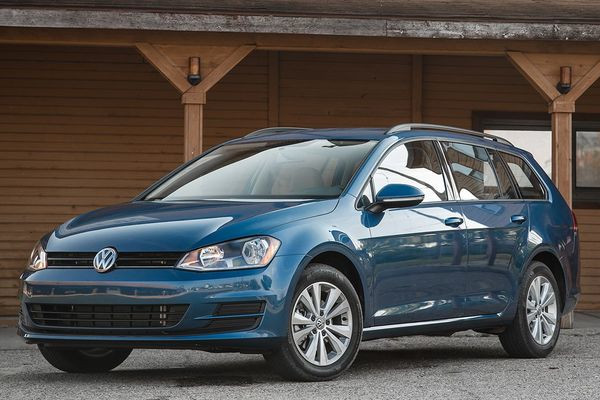 В Украине аннулируют регистрацию Volkswagen Golf Sportwagen