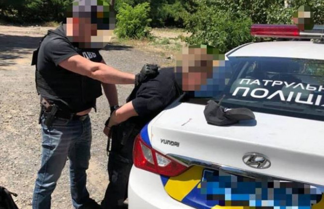 В Киеве на взятке задержаны патрульные