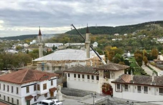 Полиция завела дело из-за уничтожения в оккупированном Крыму Ханского дворца