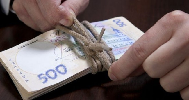 Заместителя мэра Черкасс подозревают в растрате бюджетных средств