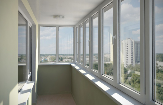 Украинцам на заметку:  застройщикам разрешат остеклять балконы выше 3 этажа