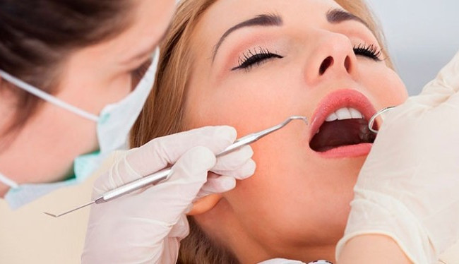 Медики пояснили главную опасность кариеса