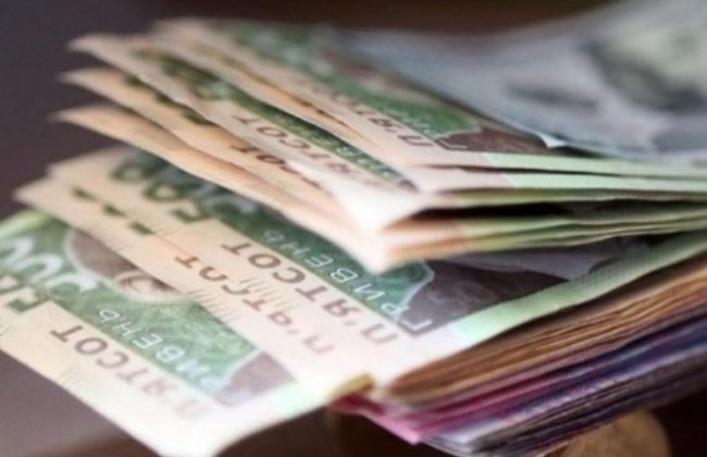 Украинцев поразили «скромной» премией госсекретаря Кабмина