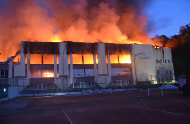 Масштабный пожар во Львове: горело здание Минобороны
