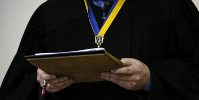 В Днепре судью подозревают в мошенничестве
