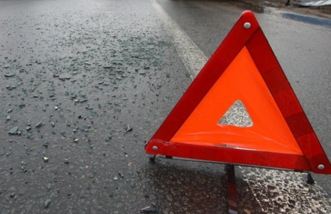 ДТП в Одессе: автомобиль без водителя сбил трех женщин