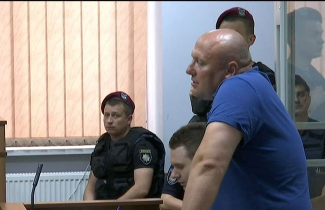 Конвой с собаками будет: в соцсетях высказались об аресте догхантера