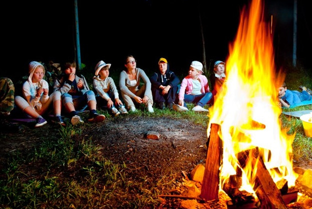 Пророссийский детский лагерь в одном из городов возмутил украинцев