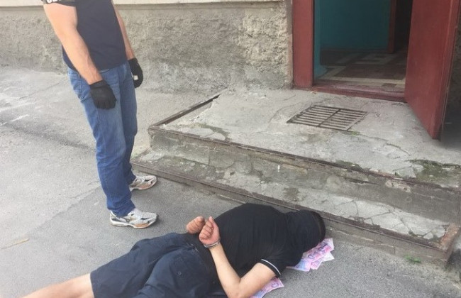 Вымогали деньги: СБУ обезвредила опасную ОПГ