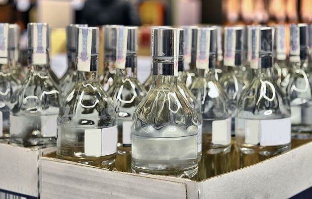Алкоголь в Украине существенно подорожает: названа новая стоимость