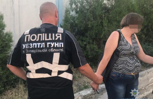 В Запорожской области мать пыталась продать сына-инвалида, чтобы начать бизнес