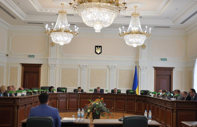 Высший совет правосудия уволил двух киевских судей за серьезный проступок