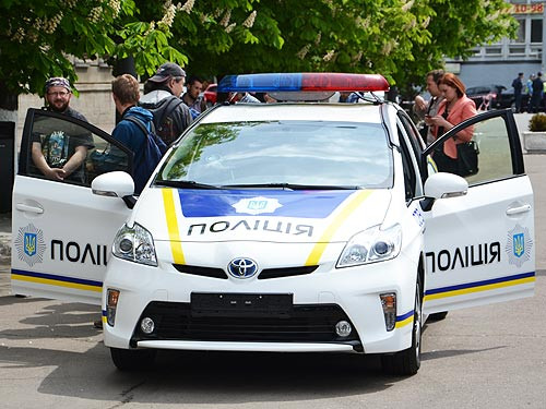 В Киеве на Троещине полицейский Prius попал в ДТП