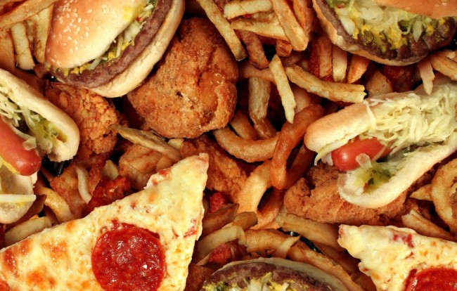 Эти продукты провоцируют появление зависимости