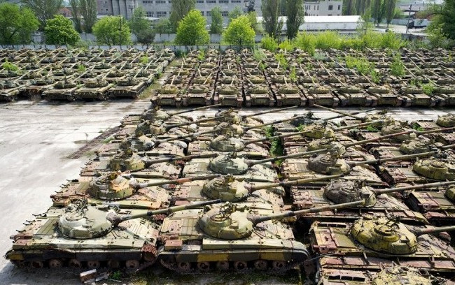 Нарушил закон о гостайне: суд наказал начальника бронетанкового завода