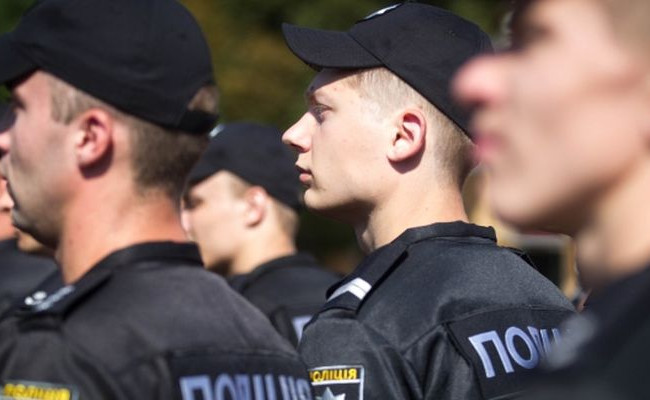 Порошенко одобрил закон о Дисциплинарном уставе Нацполиции