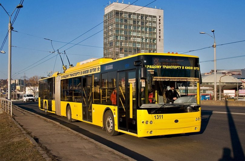 Киевские власти назвали конечную дату действия льгот на проезд в общественном транспорте