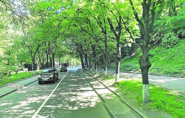 В Киеве на нескольких улицах частично ограничат движение