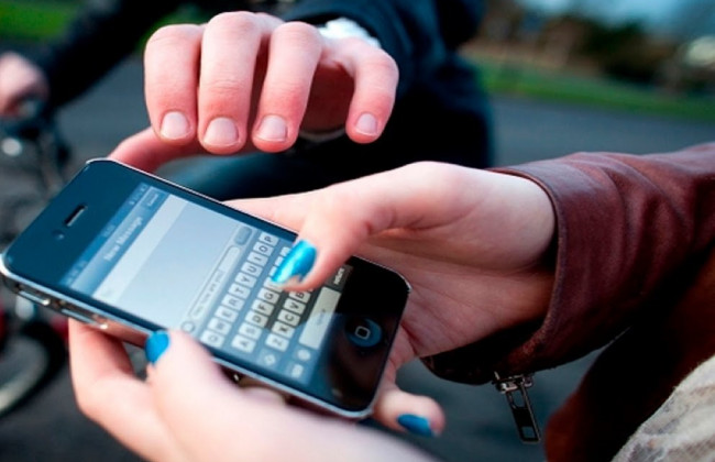 Дерзкое ограбление в столице: женщина лишилась нового телефона и денег