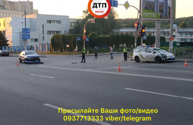 В Киеве произошло жуткое ДТП с участием полиции: все подробности