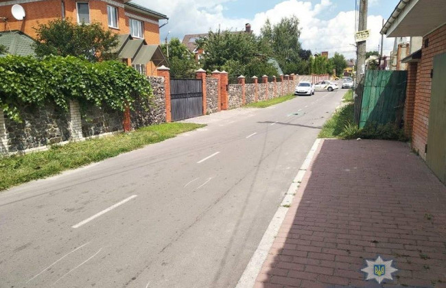 Прострелили ноги и забрали деньги: киевлян поразили дерзким нападением