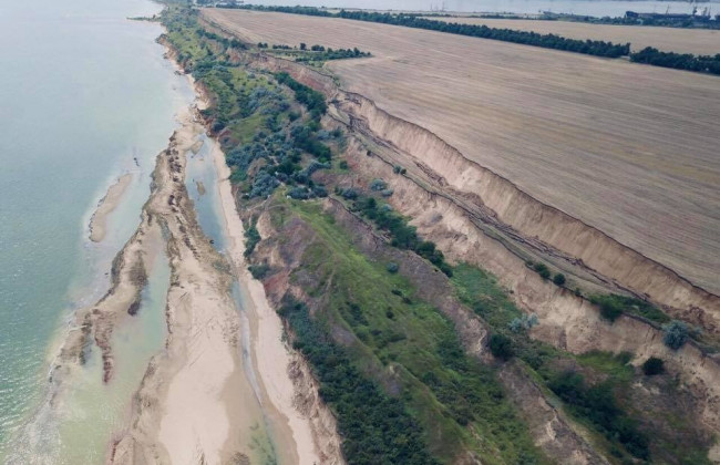В Одесской области сошел сильный оползень